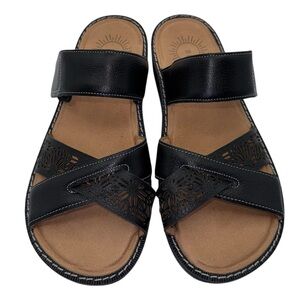 Brioso Jemm Black Leather Slip-On Wedge Sandals Low Heel Size 8‎